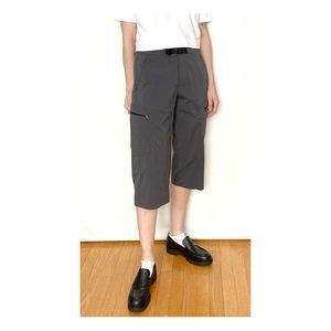 ARC’TERYX Long Shorts in Asphalt Grey / Size S - M